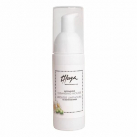 Thuya foaming shampoo with chamomile for eyelashes